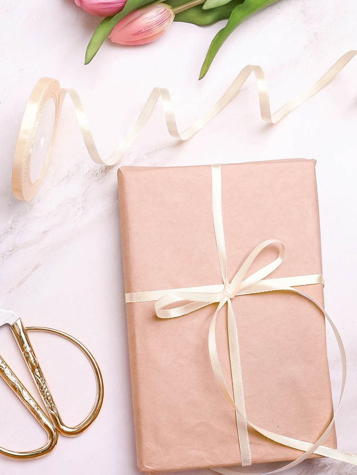 Лента атласная 10мм х 25ярд JD кремовый