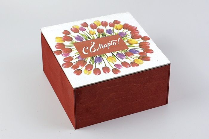 Ящик-пенал деревянный 20х20х10см, С 8 марта, тюльпаны красный