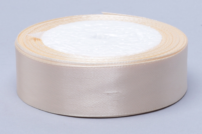 Лента атласная 25мм х 25 ярд  JD кремовый