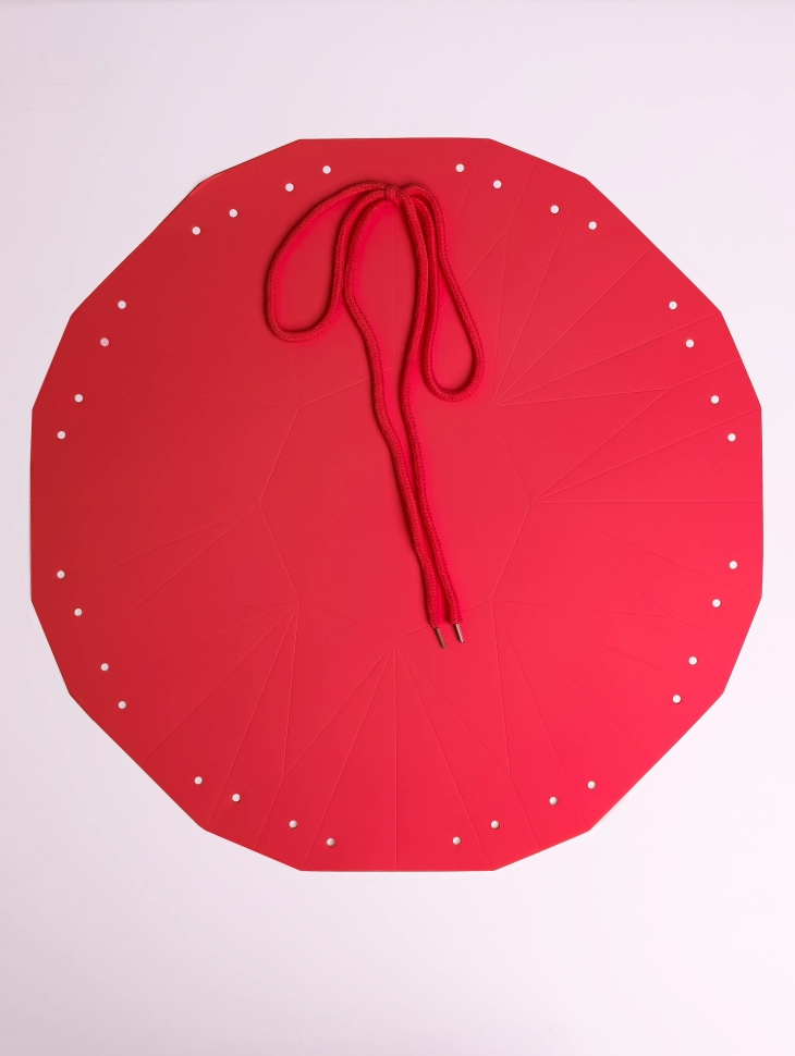 Ваза пластиковая D14,5х H14,5 красный Ваза пластиковая D14,5х H14,5 красный