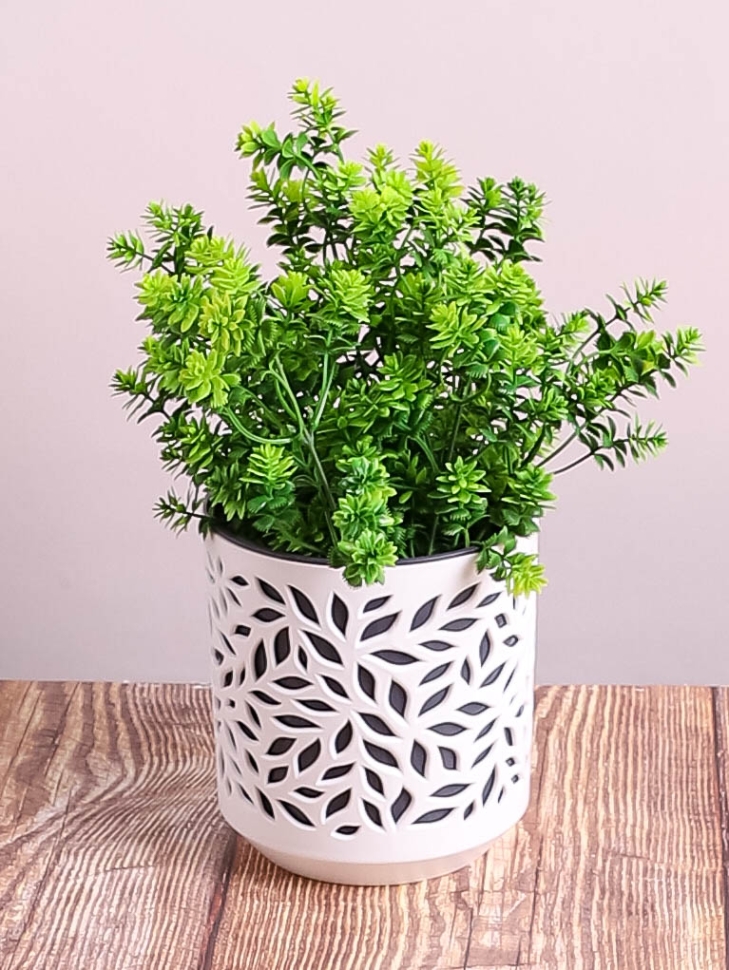 Кашпо из пластика "Leaves" 1,25л. h13.5см,d13см белый/антрацит Кашпо из пластика "Leaves" 1,25л. h13.5см,d13см белый/антрацит