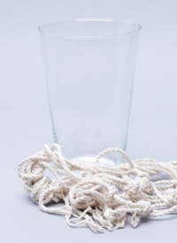 Ваза стекло Коническая №2063-В D12/8x19см  в сетке