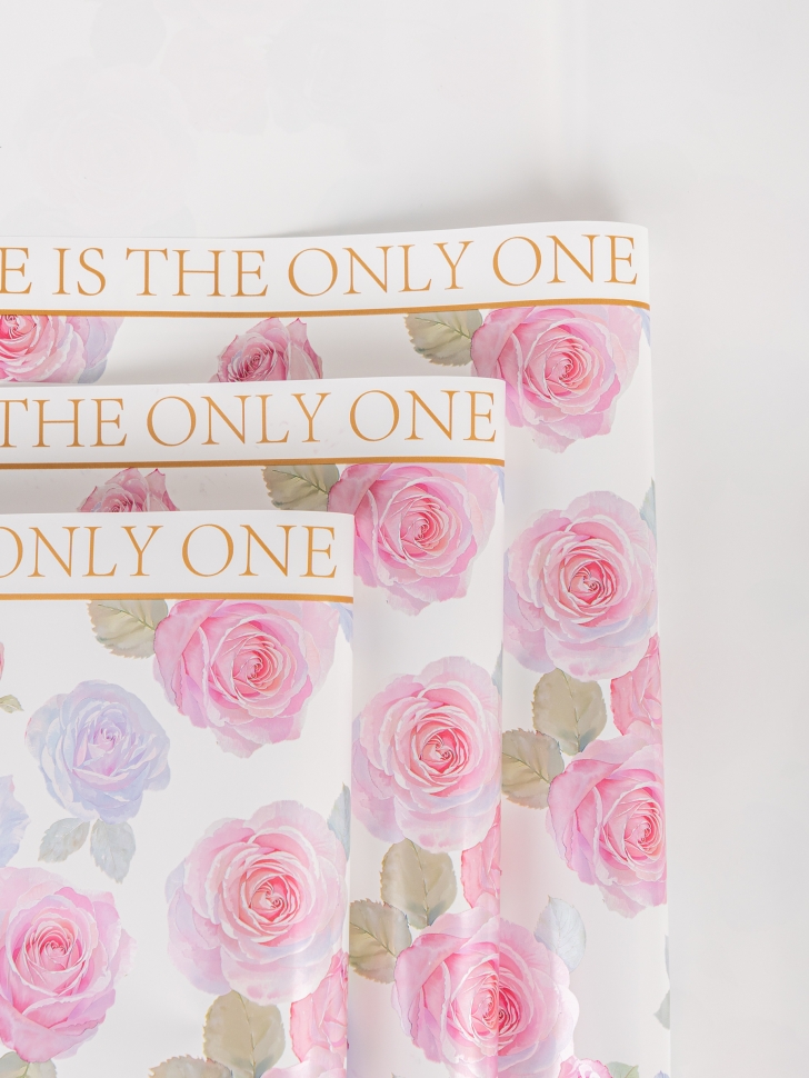 Пленка матовая 58смх58см 20 листов 65мкм Розы белый