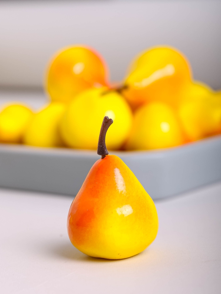 Груша  3см, 24 шт,  желтая