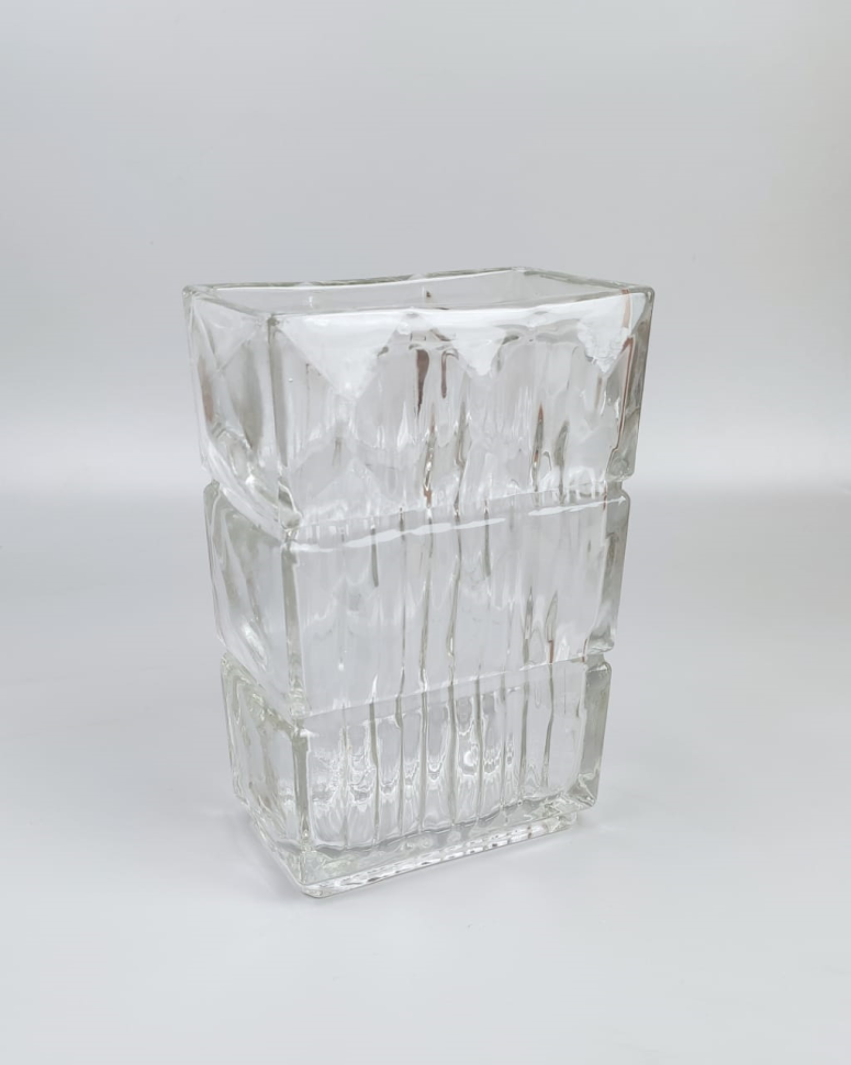 Ваза стекло h20 d13,5х8,5см К прямоугольная 146-1 прозрачная Ваза стекло h20 d13,5х8,5см К прямоугольная 146-1 прозрачная