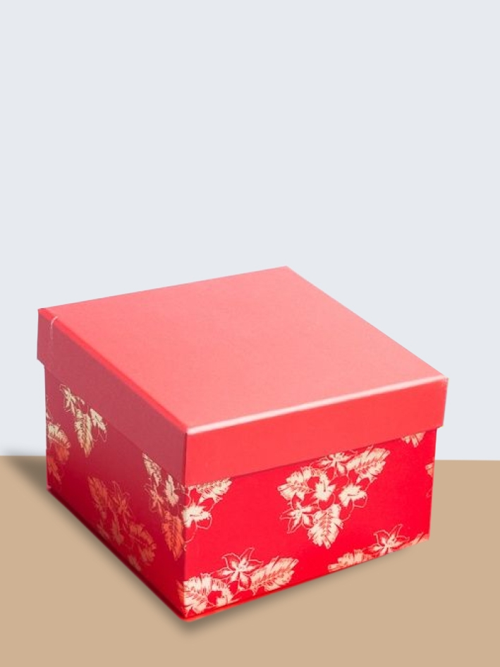 Коробка квадрат 16x16x10,5см золотые цветы красный Коробка квадрат 16x16x10,5см золотые цветы красный