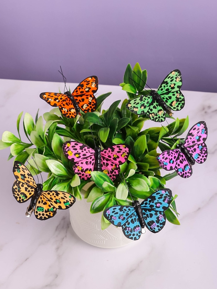 Бабочки  8см на прищепке, 12шт. цветные HHT121