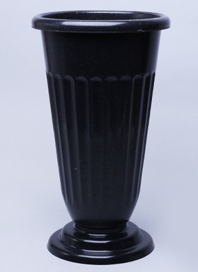 Ваза Москва большая рифленая D23 H45 черная Ваза Москва большая рифленая D23 H45 черная