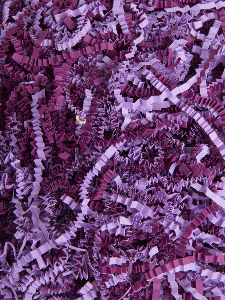 Наполнитель флористический бумажный 50г микс 620 лиловый/ежевичный Наполнитель флористический бумажный 50г микс 620 лиловый/ежевичный