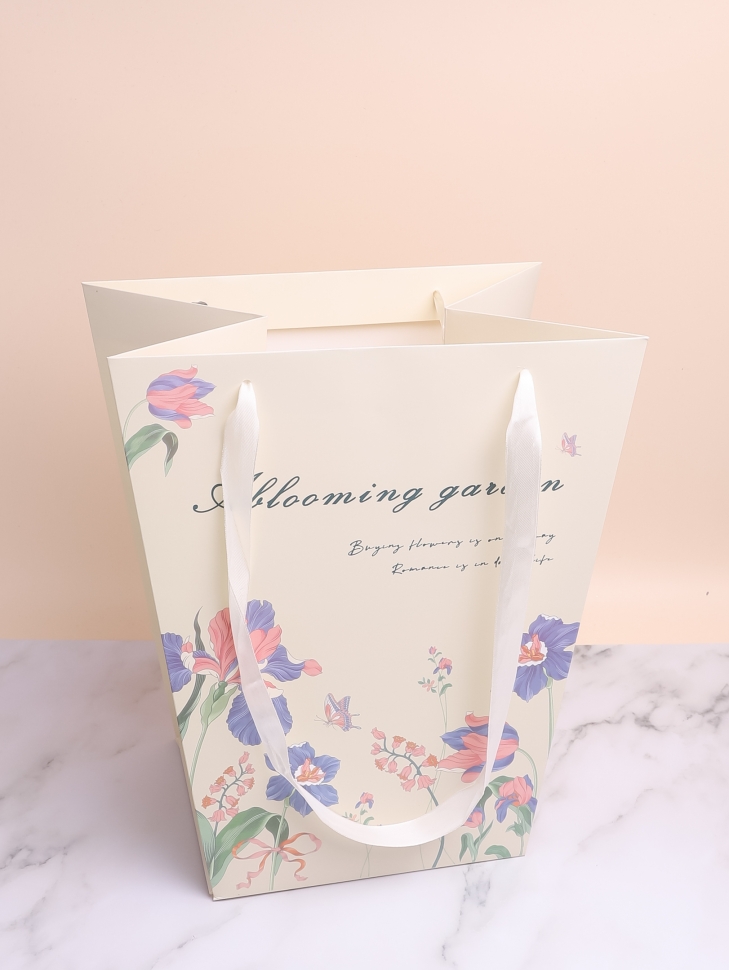 Плайм пакет для цветов трапеция H34х30х20см цветы кремовый