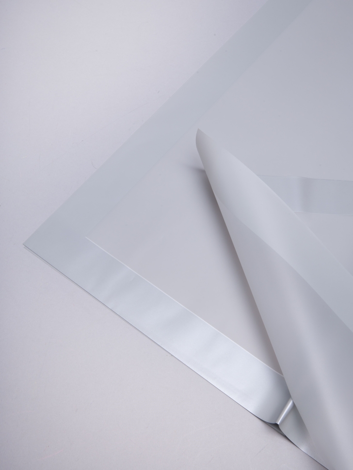 Пленка матовая 58смх58см 10 листов 50мкм кант 13 серебро