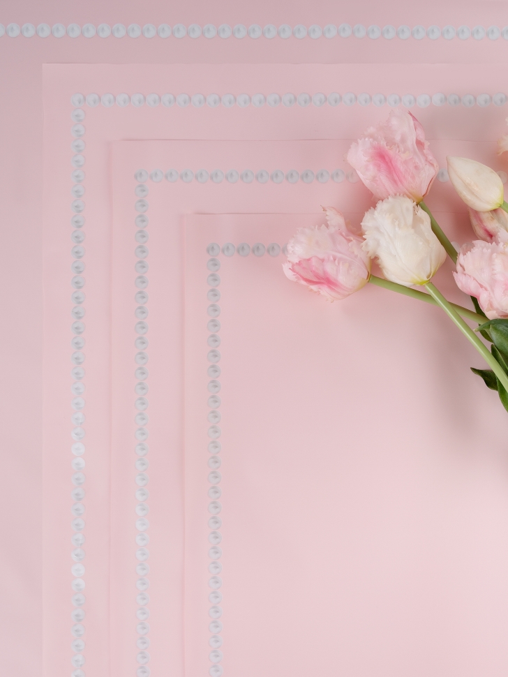 Пленка матовая 58смх58см 20 листов 65мкм Жемчужный кант розовый