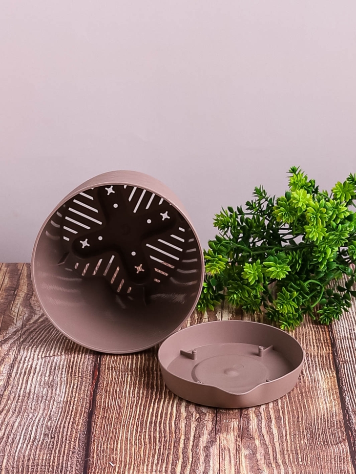 Кашпо из пластика "Блюз" 1,5л. h13,5см,d14см фраппе