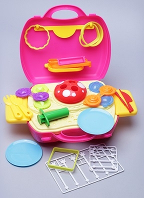 Игрушка Пластик Праздничный торт 26х23,5х28см 8729 Игрушка Пластик Праздничный торт 26х23,5х28см 8729