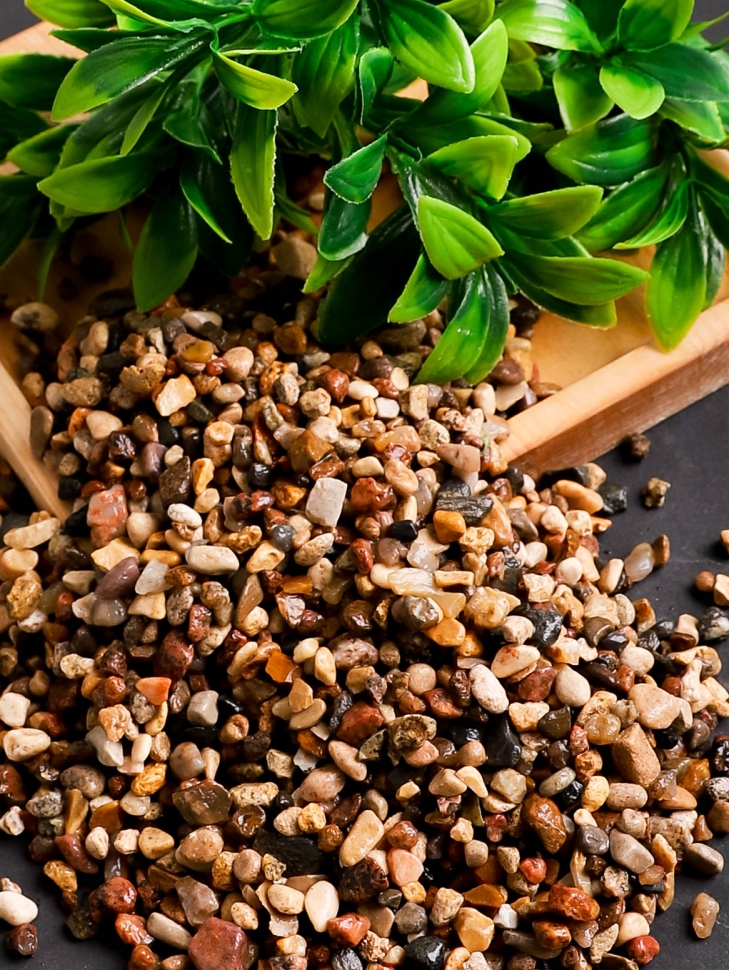 Грунт натуральный 1кг 3-5мм пестрый Грунт натуральный 1кг 3-5мм пестрый