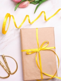 Лента атласная 10мм х 25ярд JD желтый