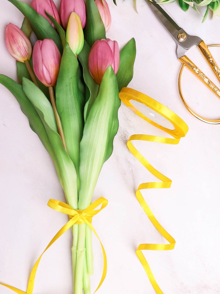 Лента атласная 10мм х 25ярд JD желтый Лента атласная 10мм х 25ярд JD желтый