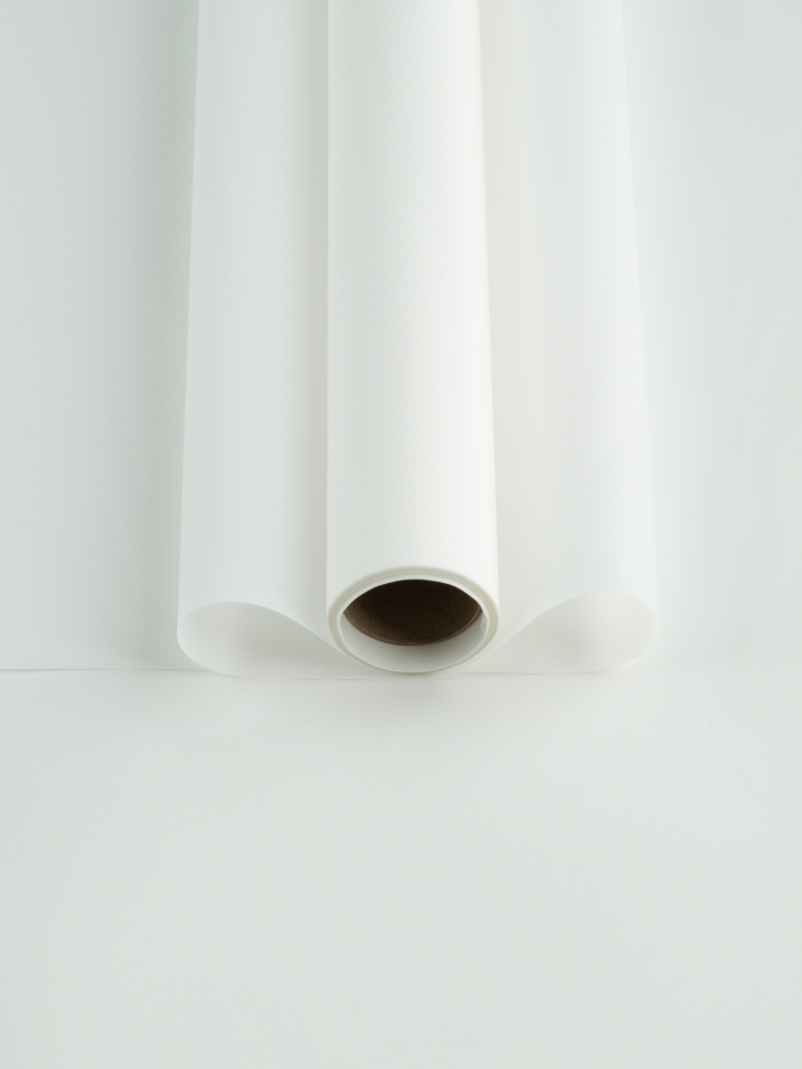Пленка матовая 60см х 10м  на втулке белый