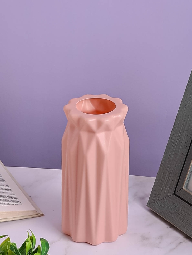 Ваза пластиковая H17,7 х D8х8,7см AS3501 розовый