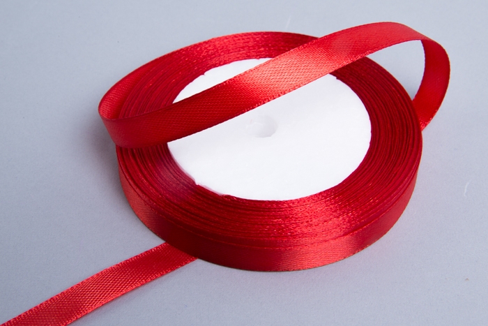 Лента атласная 10мм х 25ярд JD красный Лента атласная 10мм х 25ярд JD красный