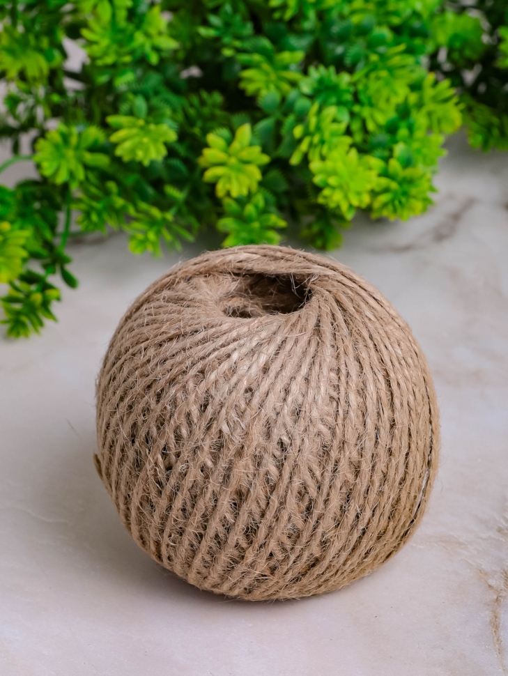 Шпагат натуральный джутовый 1120 текс 2-х ниточн. 1.2мм х 100м Шпагат натуральный джутовый 1120 текс 2-х ниточн. 1.2мм х 100м