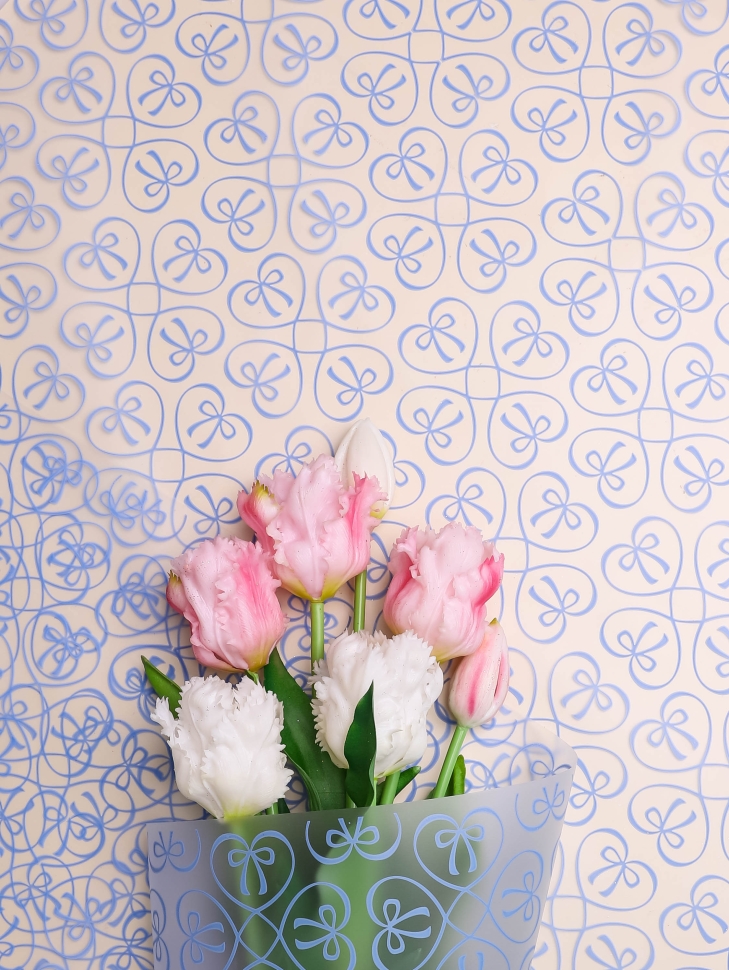 Пленка матовая 60см x 10м  Бантики лаванда