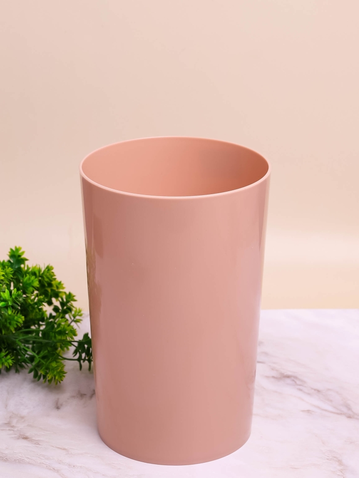 Ваза пластик гладкая H23см D15 конус Инфинити кофейный Ваза пластик гладкая H23см D15 конус Инфинити кофейный