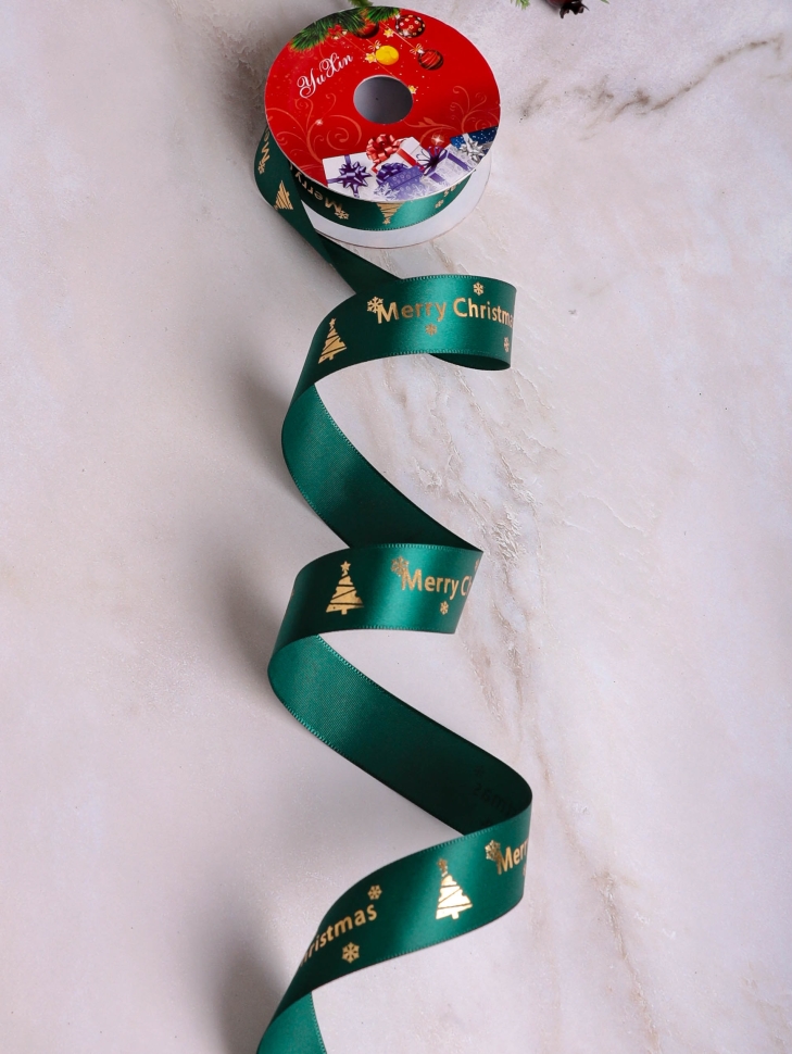 Лента НГ 2,5х3ярд зеленый с рисунком Merry Christmas 3 Лента НГ 2,5х3ярд зеленый с рисунком Merry Christmas 3