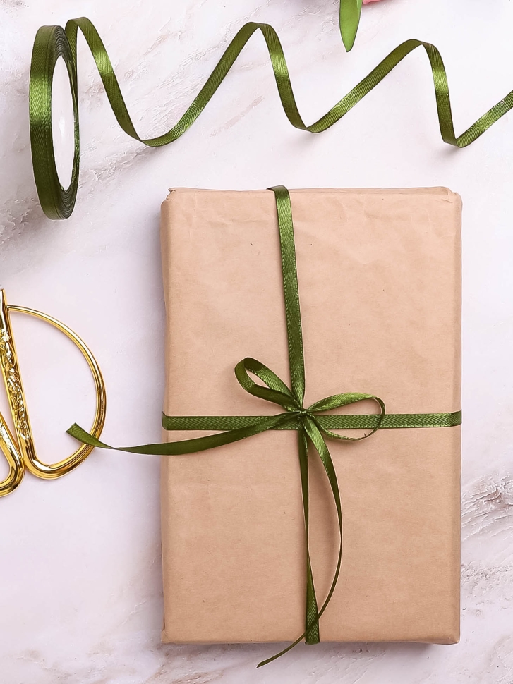 Лента атласная 10мм х 25ярд JD оливковый Лента атласная 10мм х 25ярд JD оливковый