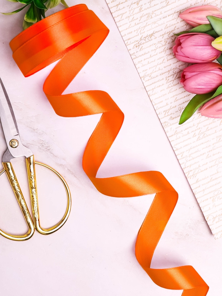 Лента атласная 24мм х 25ярд оранжевый