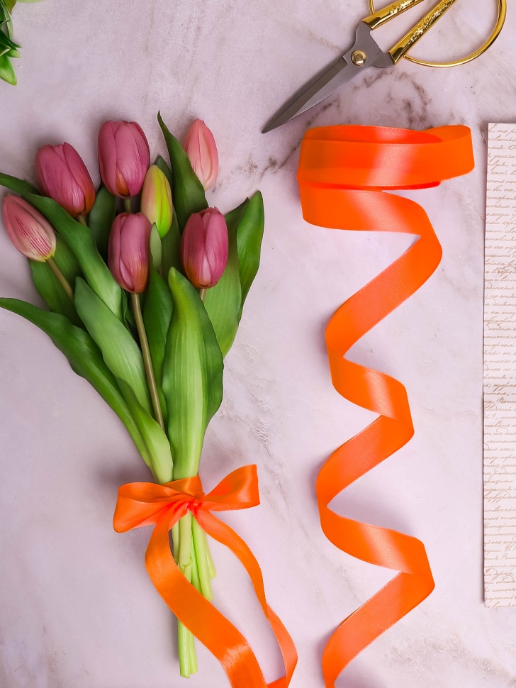 Лента атласная 24мм х 25ярд оранжевый