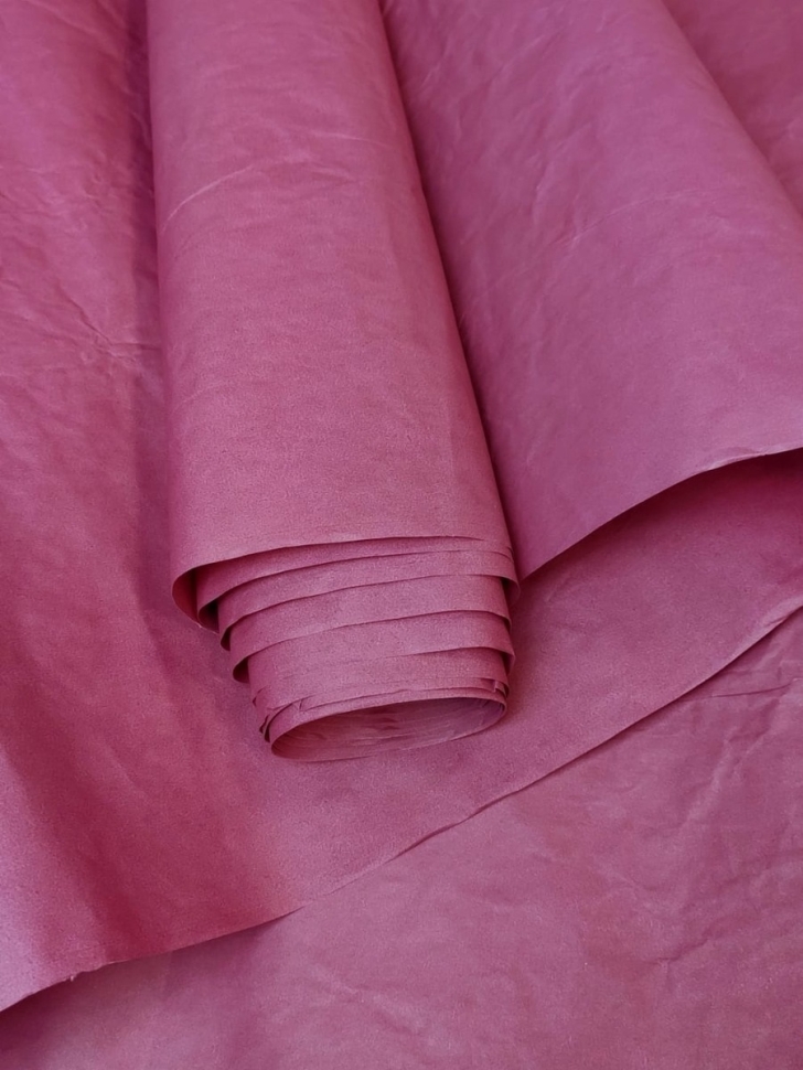 Бумага жатая 68см х 5м 60гр фуксия Бумага жатая 68см х 5м 60гр фуксия