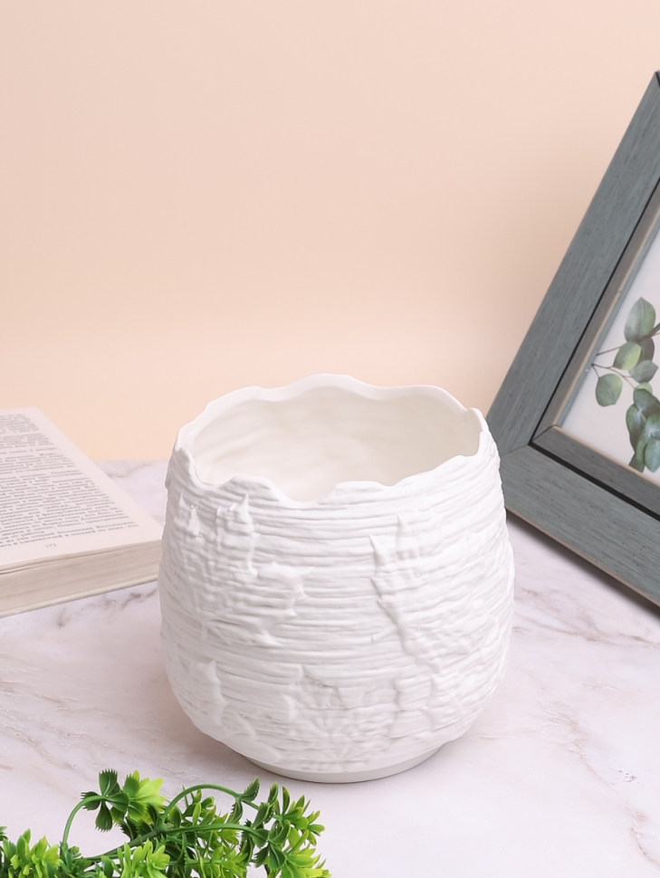 Кашпо керамика 14,5х13,5см кленовый лист белый Кашпо керамика 14,5х13,5см кленовый лист белый