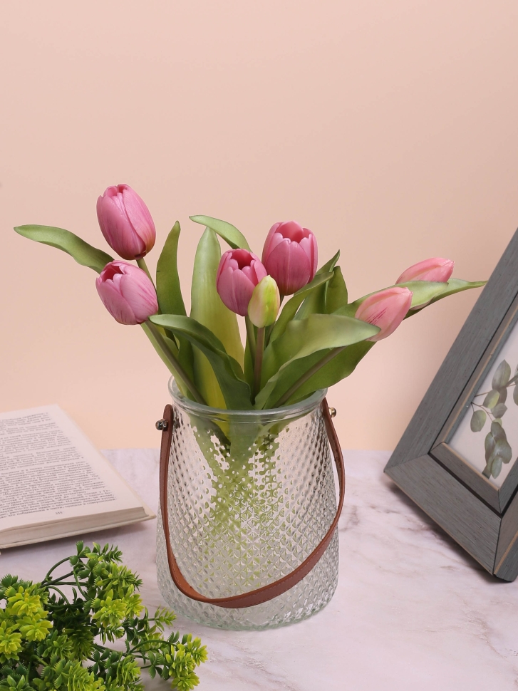 Ваза стекло h16 d13см К конус с кожаной ручкой прозрачный Ваза стекло h16 d13см К конус с кожаной ручкой прозрачный