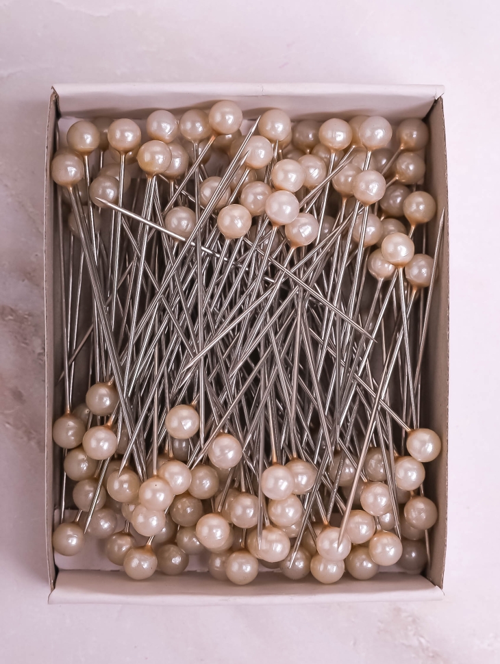Булавка с бусинкой 5см, 144шт. кремовый