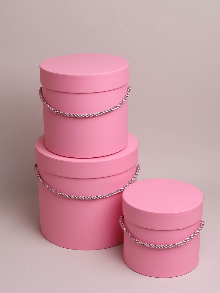 Коробка цилиндр набор из  3шт d18хh17 - d13-h12см со шнурком розовый