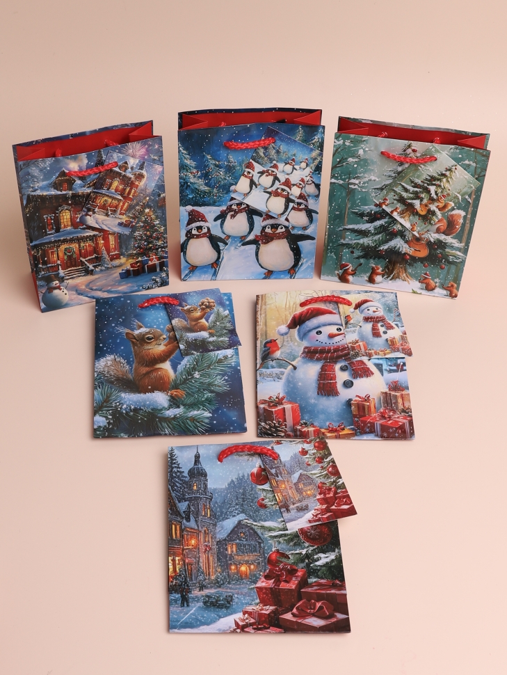 Сумочка подарочная НГ 12х15х5,5см микс Сумочка подарочная НГ 12х15х5,5см микс