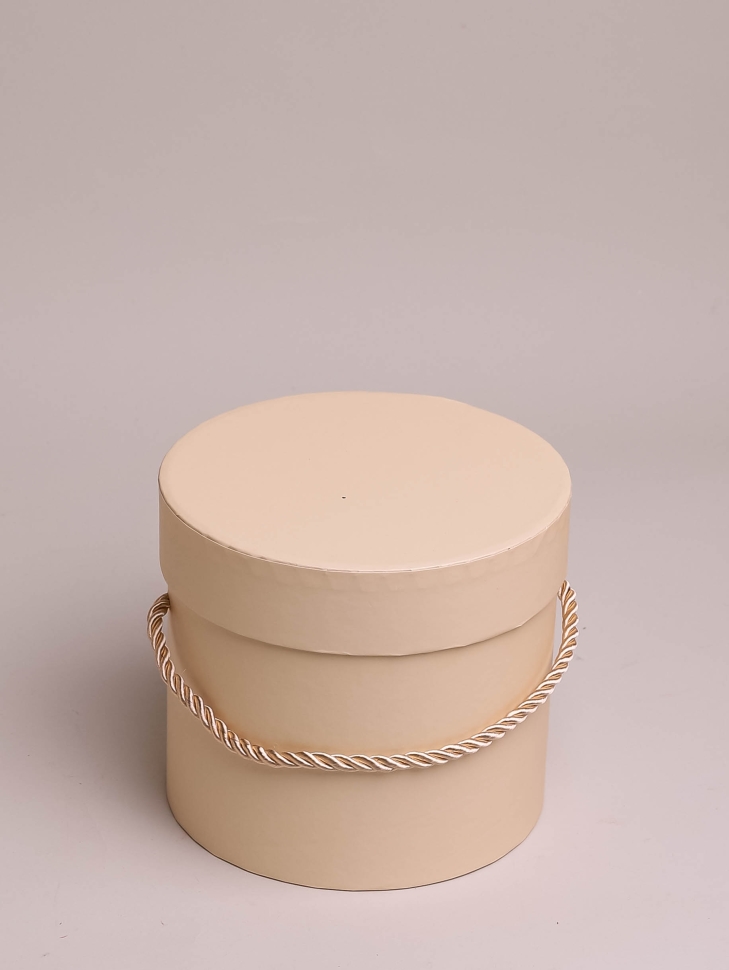 Коробка цилиндр набор из  3шт d18хh17 - d13-h12см со шнурком пудровый