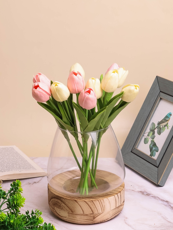 Ваза-подсвечник стекло h19 d17см К на деревянной подставке светлый Ваза-подсвечник стекло h19 d17см К на деревянной подставке светлый