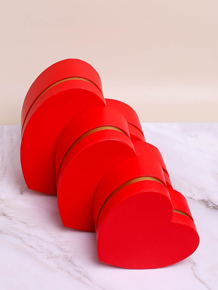 Коробка Сердце набор из 3шт 20х18,5х9,5см с золотой полосой красный