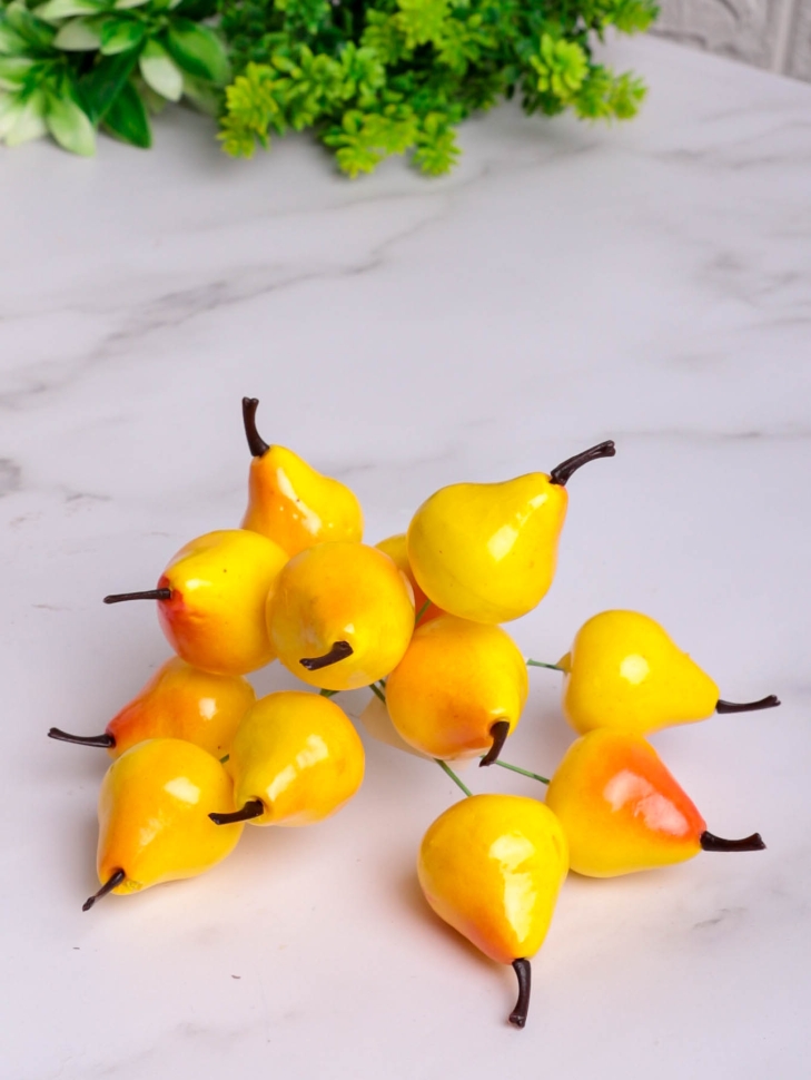 Груша на проволоке 3см 12шт. I030552 желтая