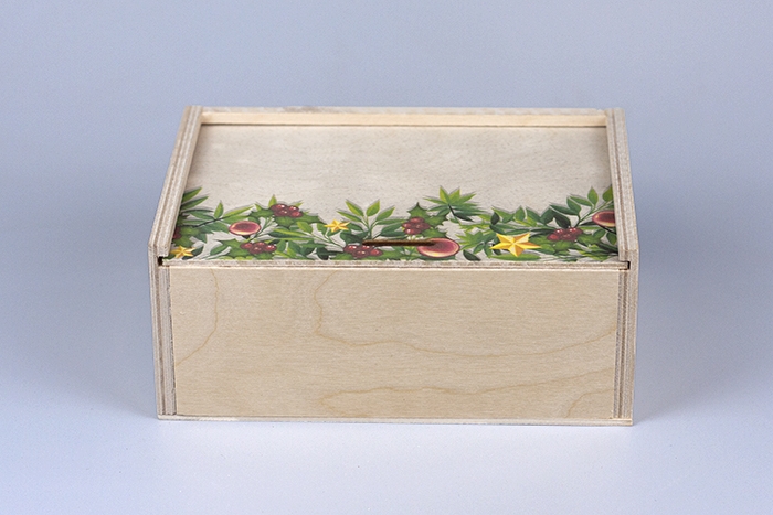 Ящик подарочный НГ 20х14х8см Ягоды Ящик подарочный НГ 20х14х8см Ягоды