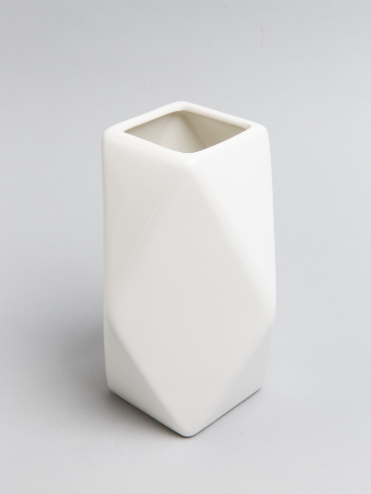 Ваза керамика 13х18см HS032 белый Ваза керамика 13х18см HS032 белый