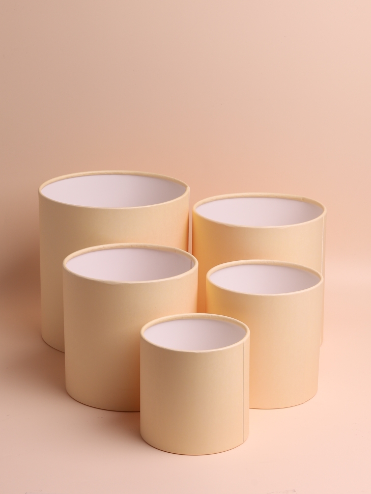 Коробка цилиндр набор из 5шт d20хh20 - d12хh12см б/крышки кремовый