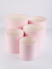 Коробка цилиндр набор из 5шт d20хh20 - d12хh12см б/крышки розовый нюд