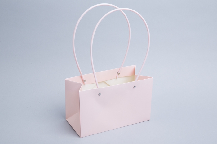 Сумочка пластик для цветов 22х13,5х10,5см розовый нежный