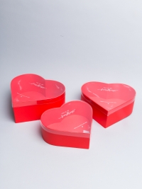 Коробка Сердце набор из 3шт 28x25,2x11см с прозрачной крышкой, красная