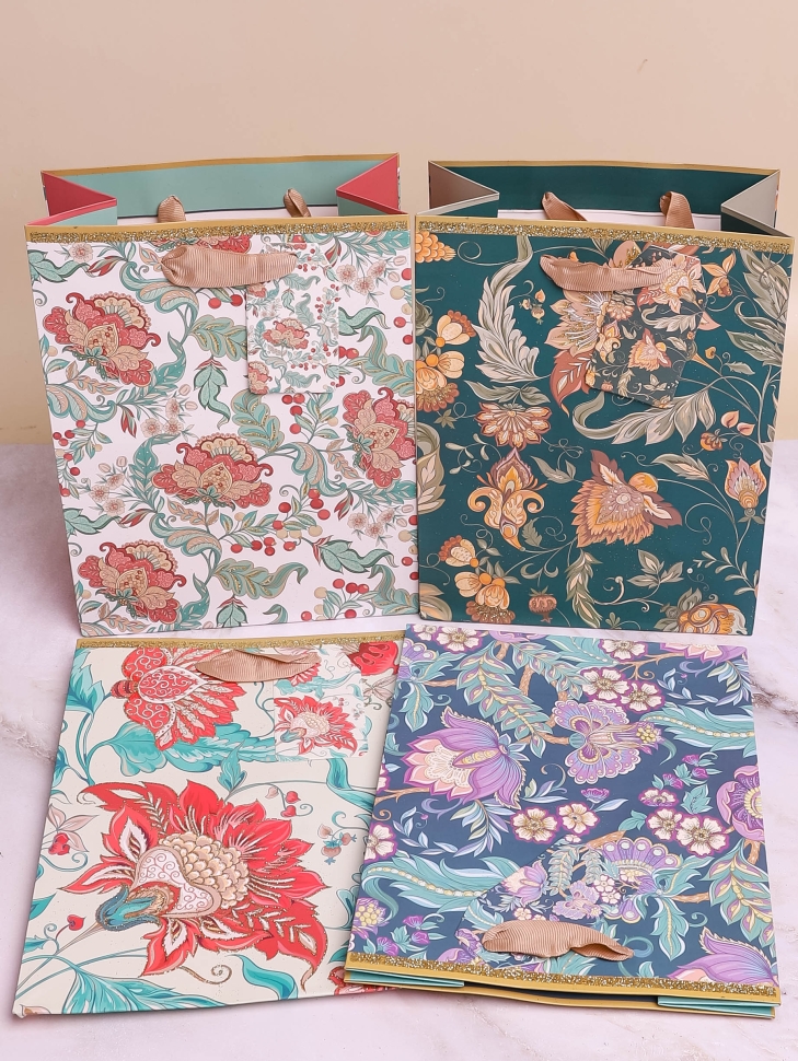 Сумочка подарочная 18х23x10см цветочный орнамент микс