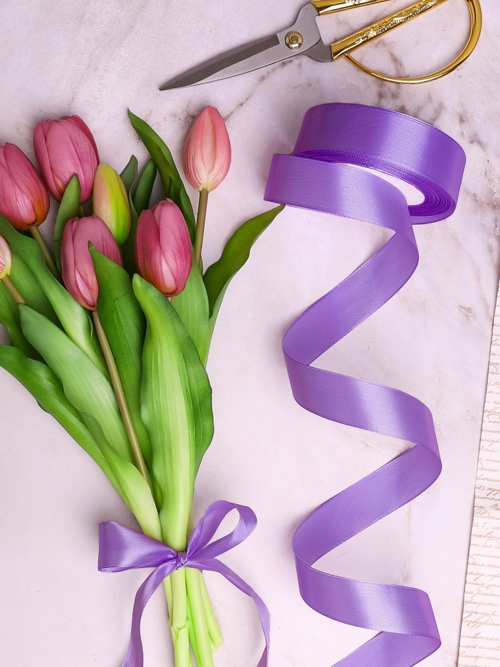 Лента атласная 24мм х 25ярд лиловый