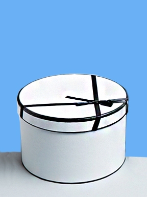 Коробка шляпная 19х13,5см X1034-1 белый Коробка шляпная 19х13,5см X1034-1 белый